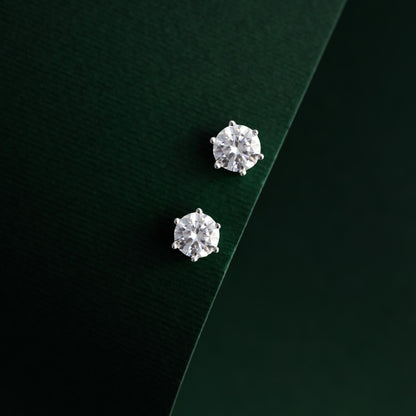 Bath - Round Stud Moissanite Earrings