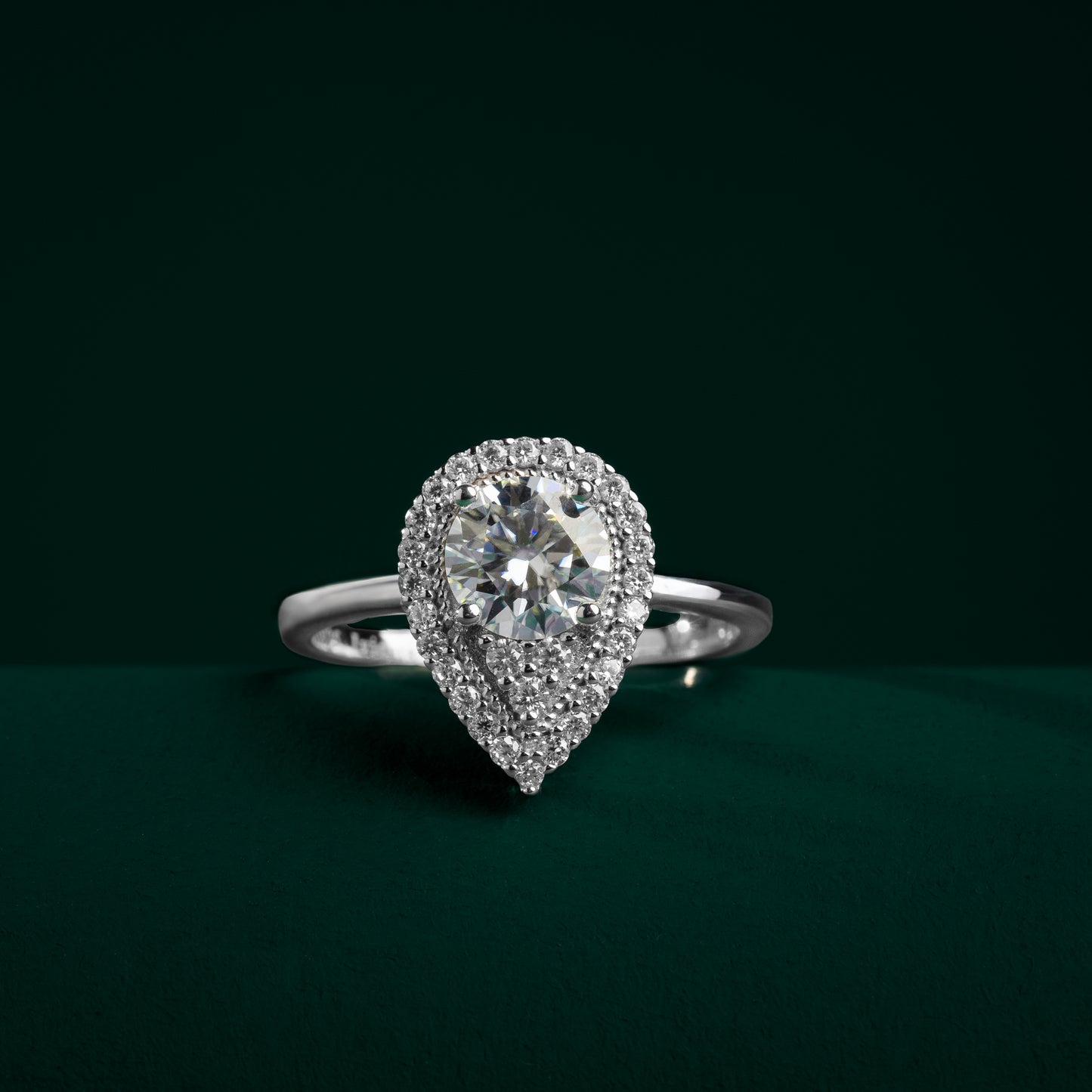 CLIFTON JEWELLERY SET