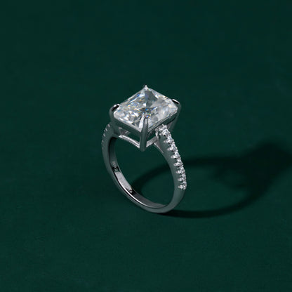 Arnold - 5-Carat Radiant Moissanite Ring