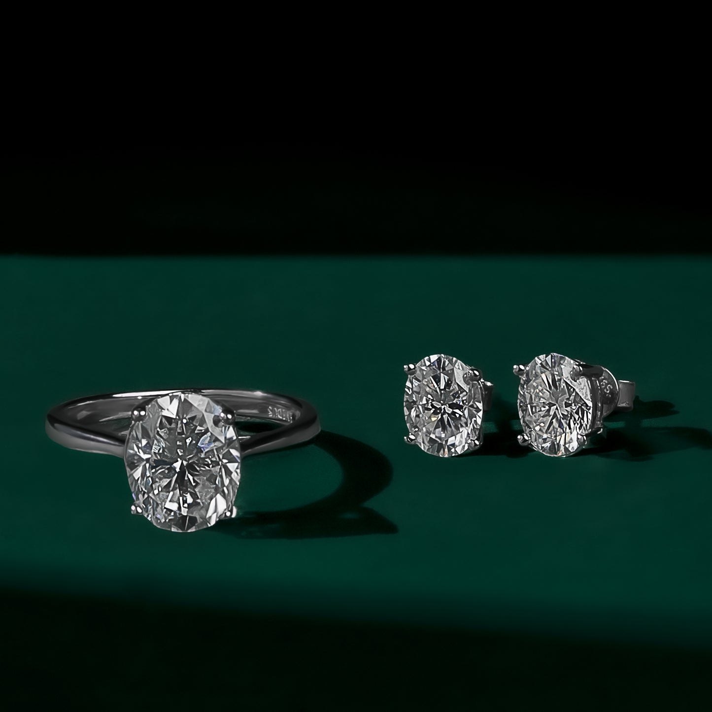 KNIGHTSBRIDGE JEWELLERY SET