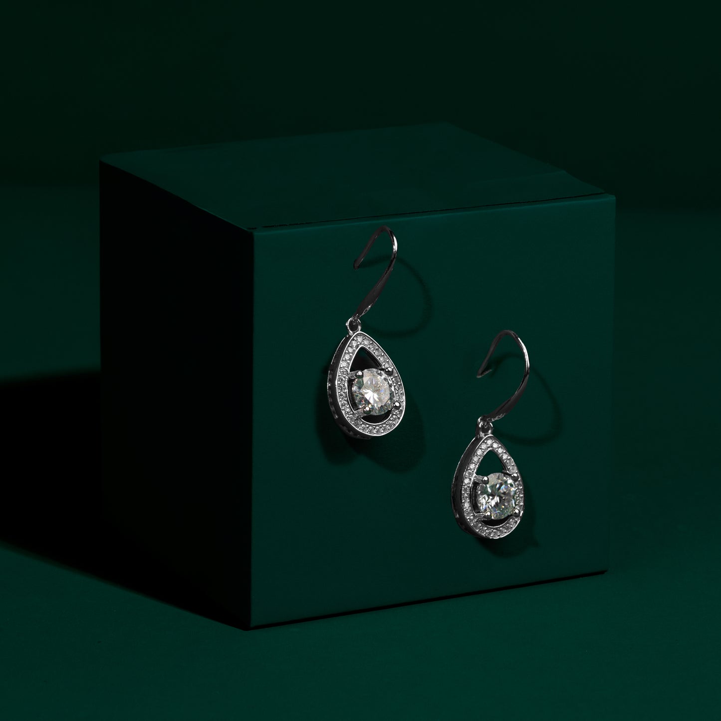 CLIFTON JEWELLERY SET
