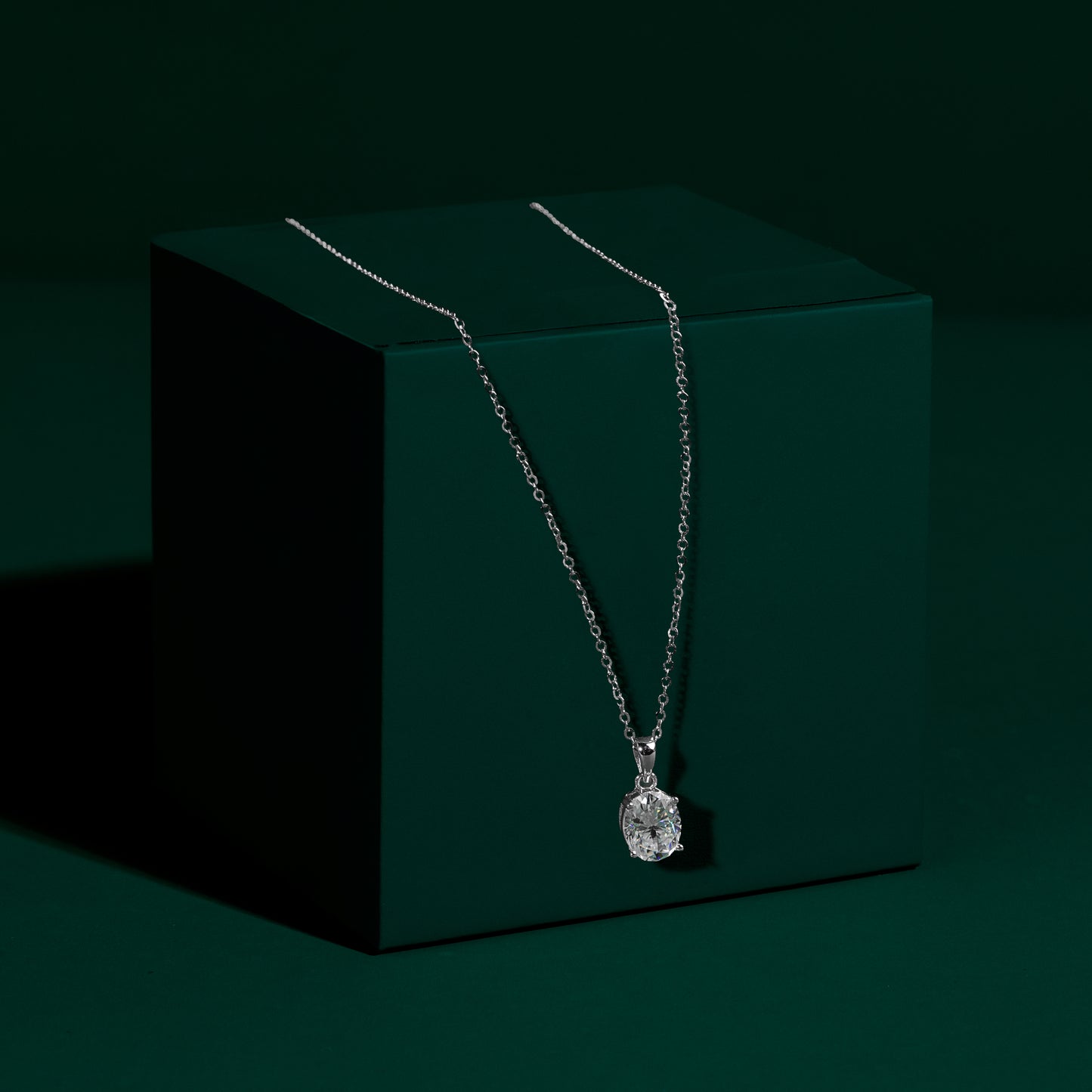 KNIGHTSBRIDGE JEWELLERY SET