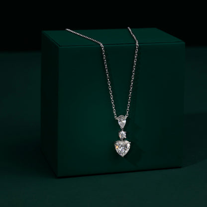 Castlebay - Heart-Cut Pendant Moissanite Necklace
