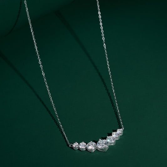 Queensferry - Seven-stone moissanite necklace