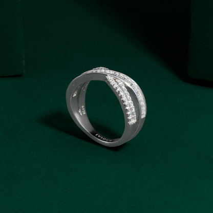 Bridgford - Emerald and Round Cut Moissanite Band Ring