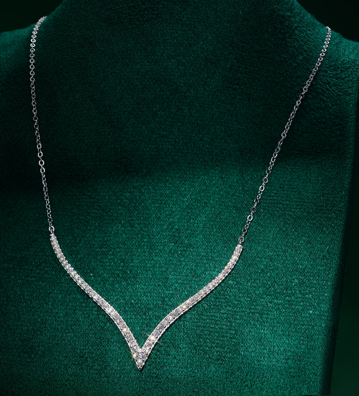 Wingford - Long Moissanite Necklace