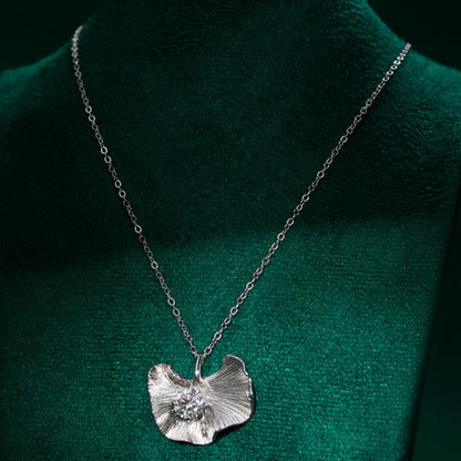 Primrose - Silver Moissanite Necklace