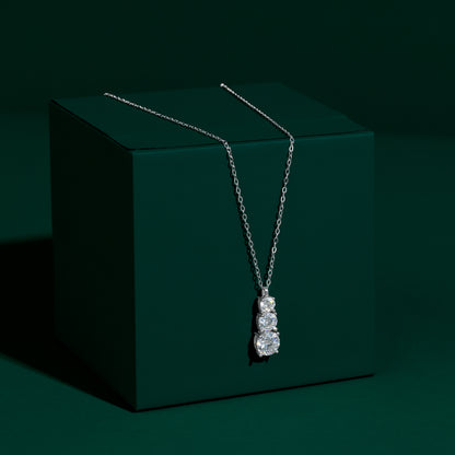 Morningside - Three-Stone Round Cut Necklace