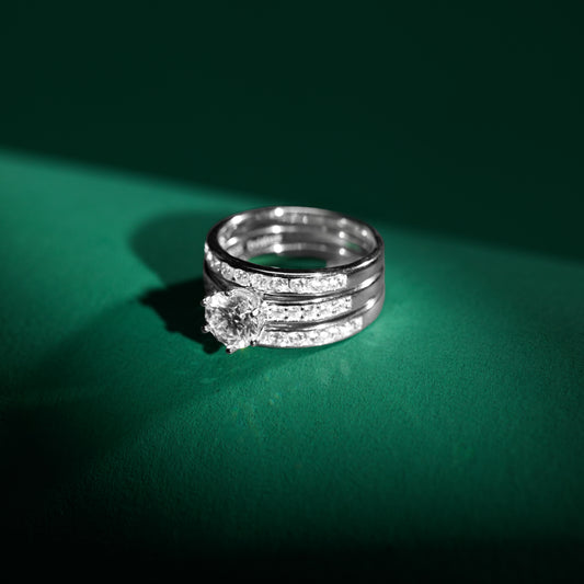 Piccadilly - 3-piece Round Cut Solitaire Moissanite Ring