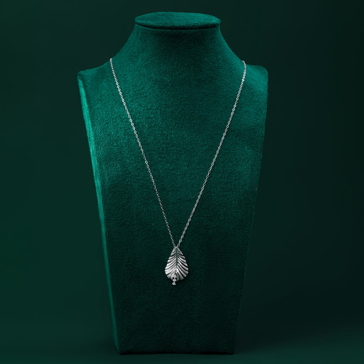 Featherstone - Silver Feather-design Moissanite necklace