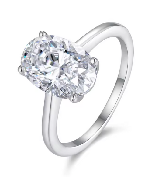Swansea - Oval Cut Solitaire Moissanite Ring