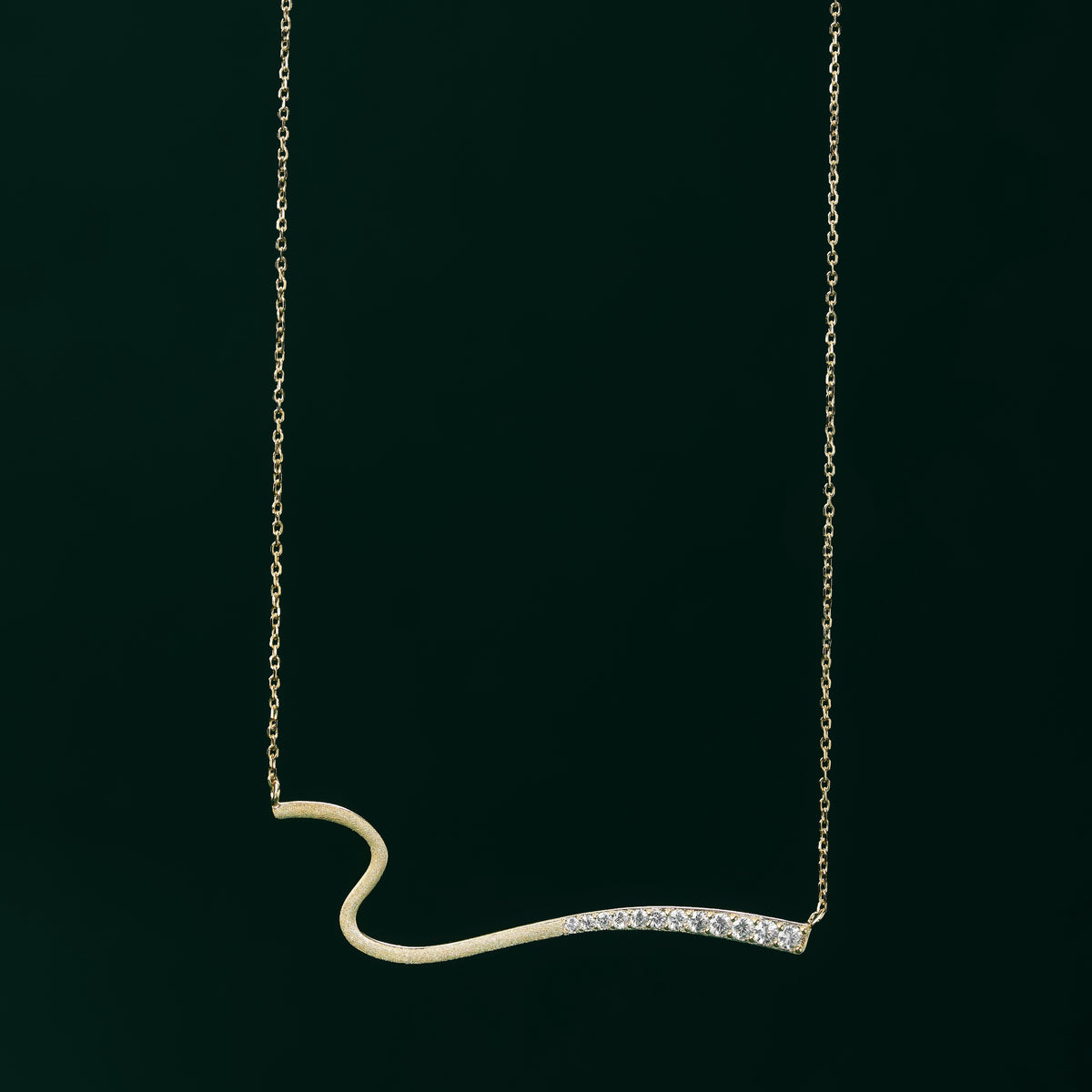 Skywalk - Geometric Moissanite Necklace