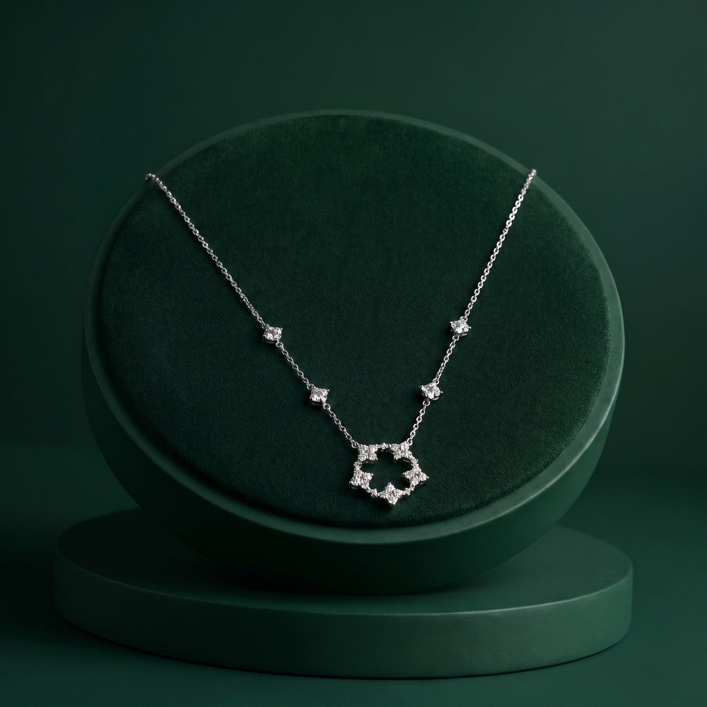 Lincoln - Round Floral Moissanite Necklace