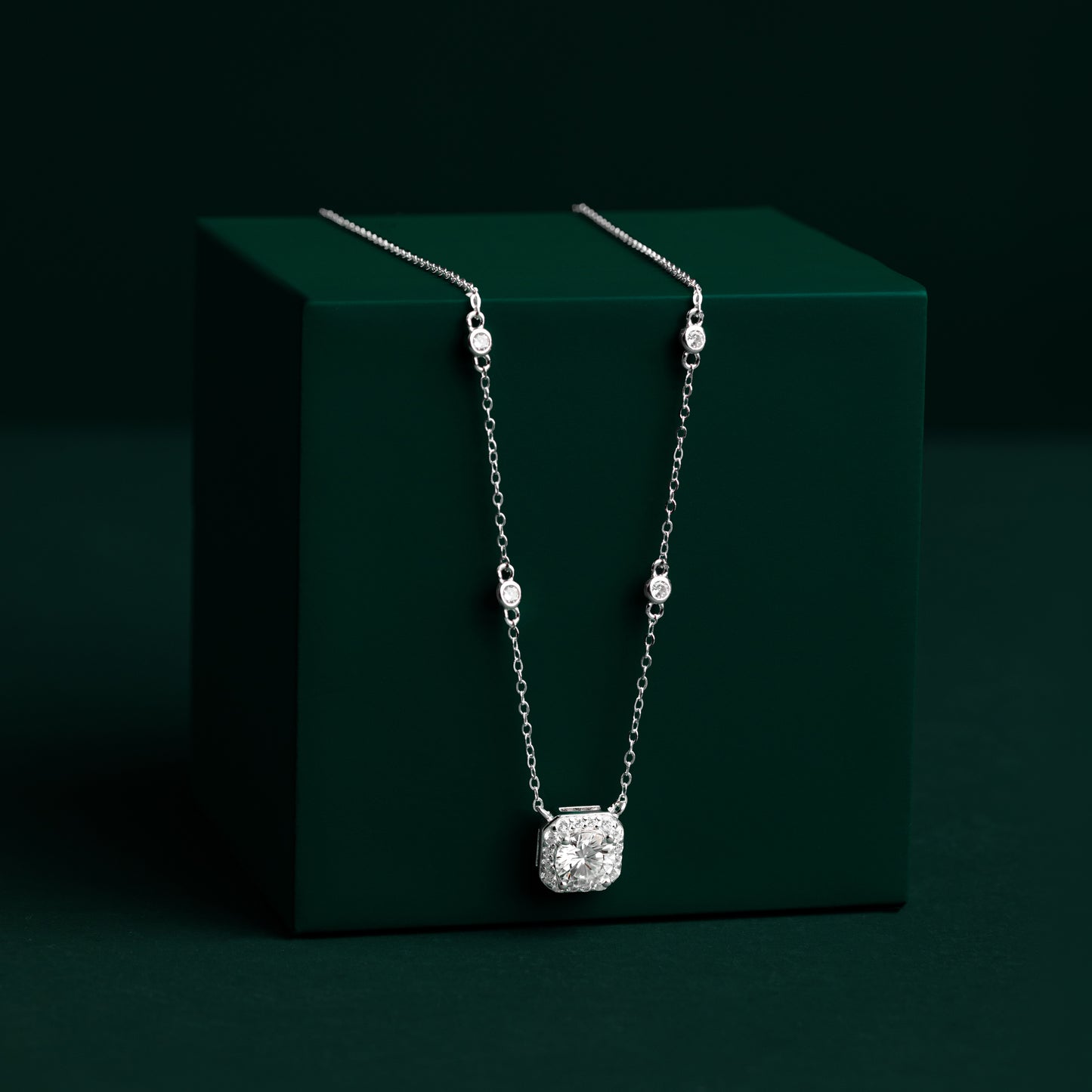 Marple - Round Halo Moissanite Necklace