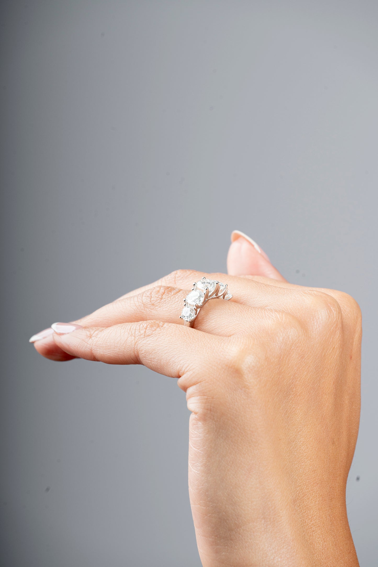 Highlands - 5-Stone Geometric Moissanite Ring
