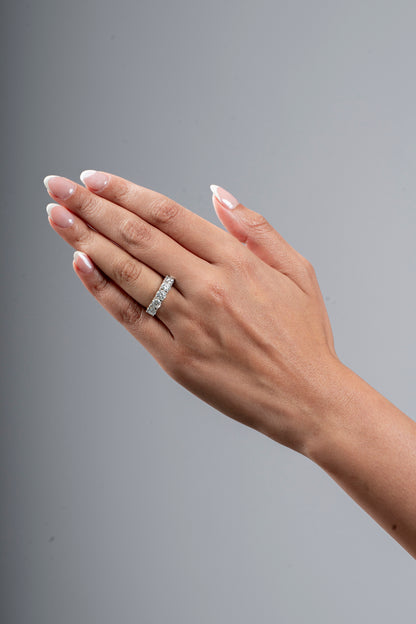 Hyde - 5-stone Round Cut Moissanite Ring