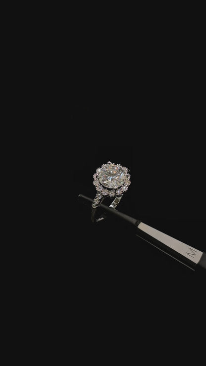 Kingham - Round Cut Rosette Moissanite Ring